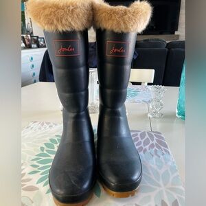 Joules Black Winter Boots with Tan Fur Trim